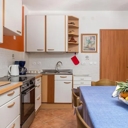 Stunning Apartment In Starigrad With Wifi Starigrad (Kvarner)