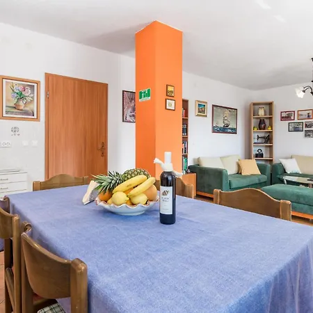 Stunning Apartment In Starigrad With Wifi Starigrad (Kvarner)